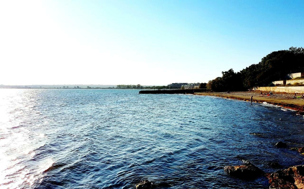 Blue Bay Sea View Daire Ahyolu Dış mekan fotoğraf